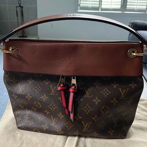 Louis Vuitton Handbag